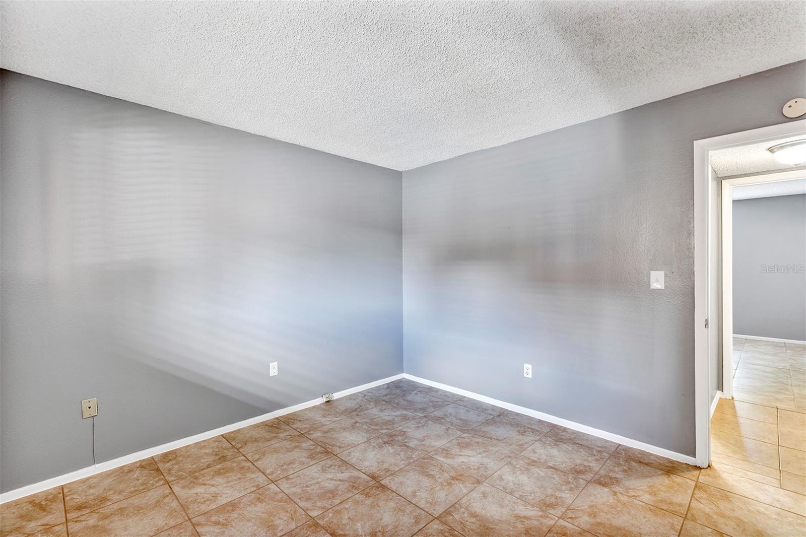 Image 36 of 54 For 2864 Powers Drive 150