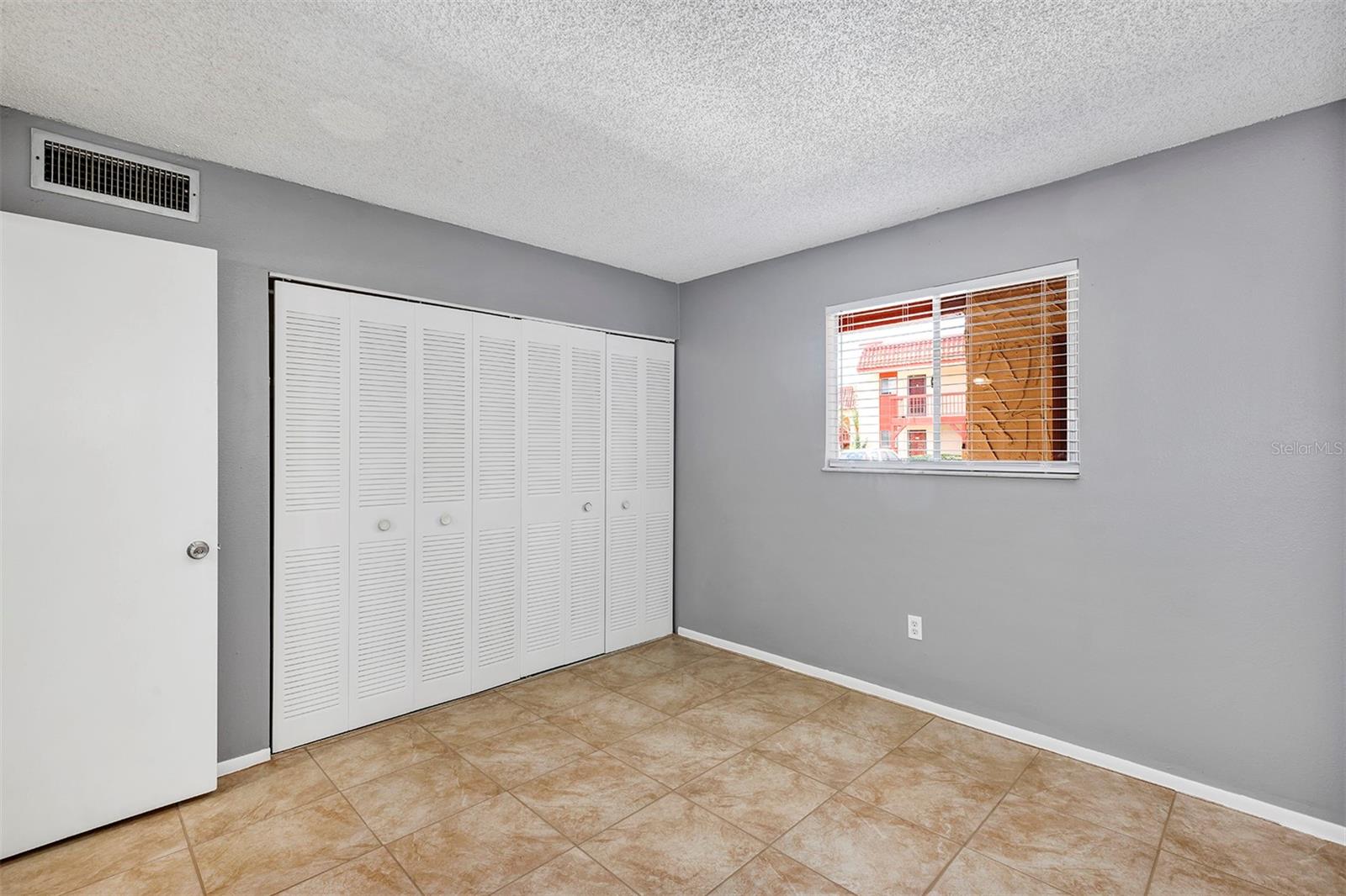 Image 38 of 54 For 2864 Powers Drive 150