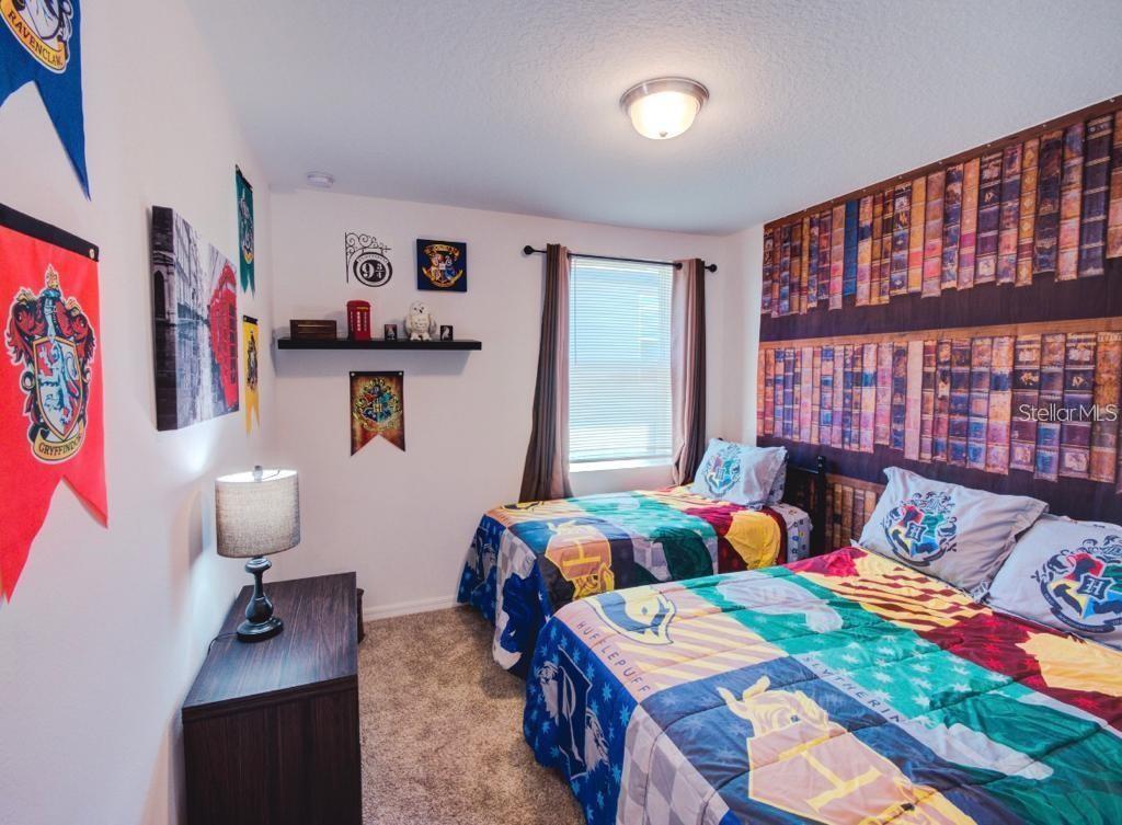Image 12 of 17 For 527 Tortugas Street