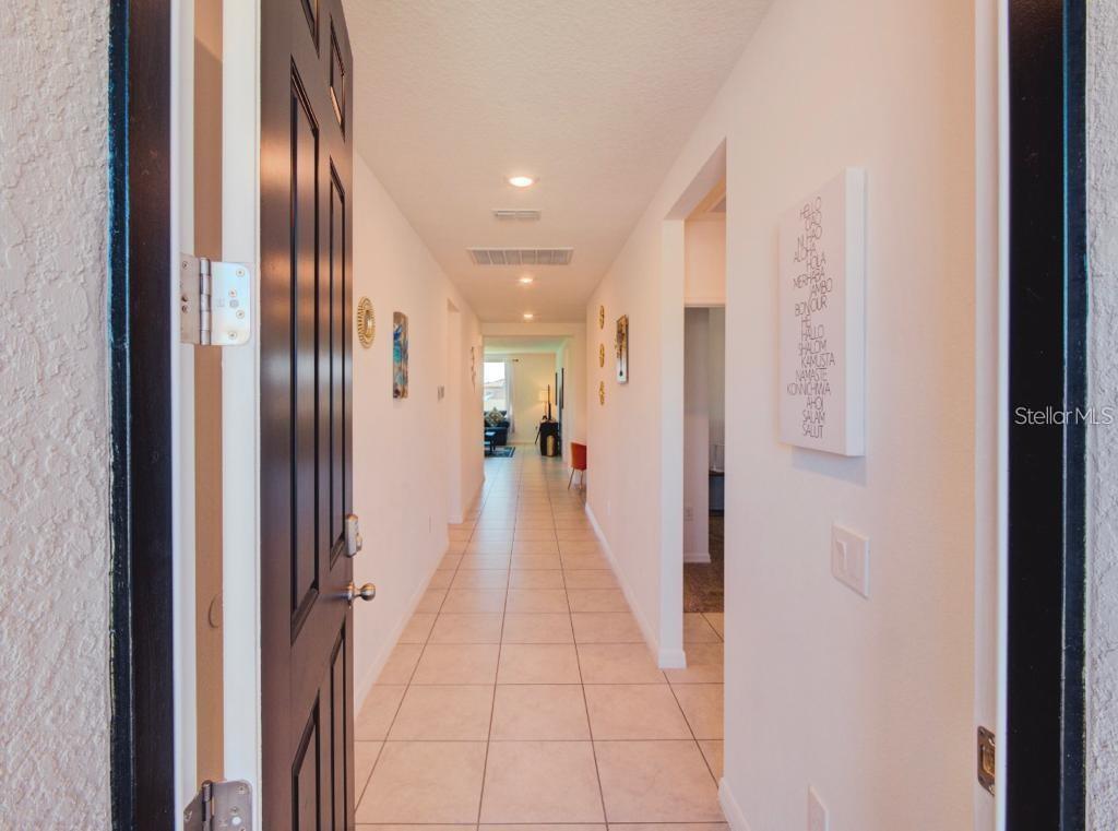 Image 2 of 17 For 527 Tortugas Street