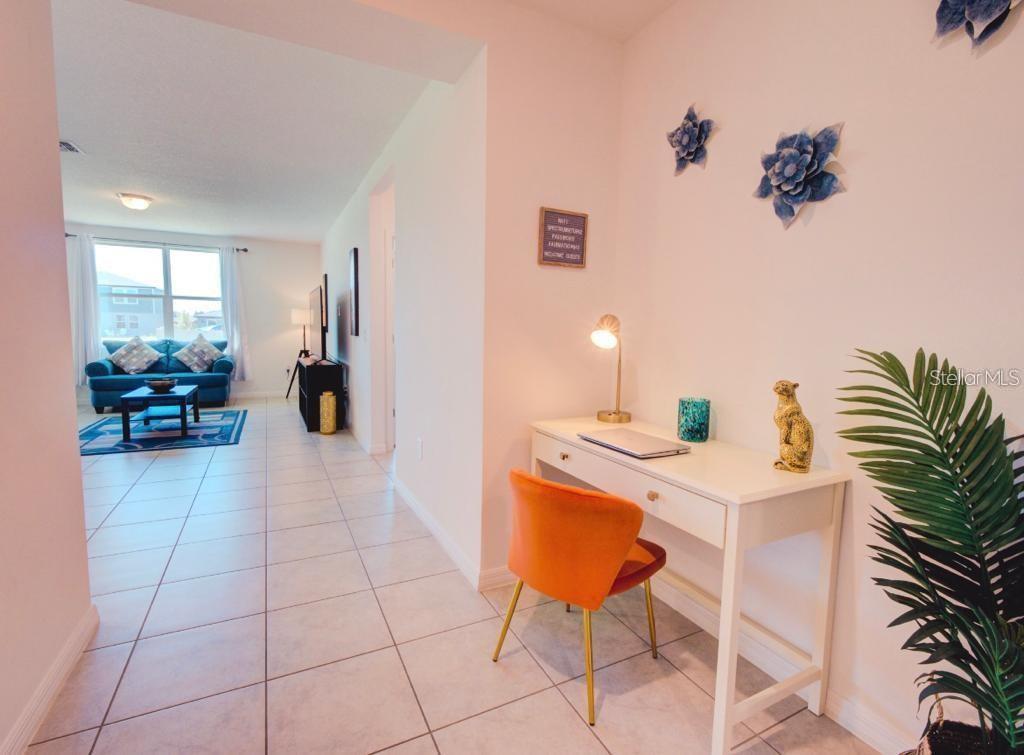 Image 3 of 17 For 527 Tortugas Street