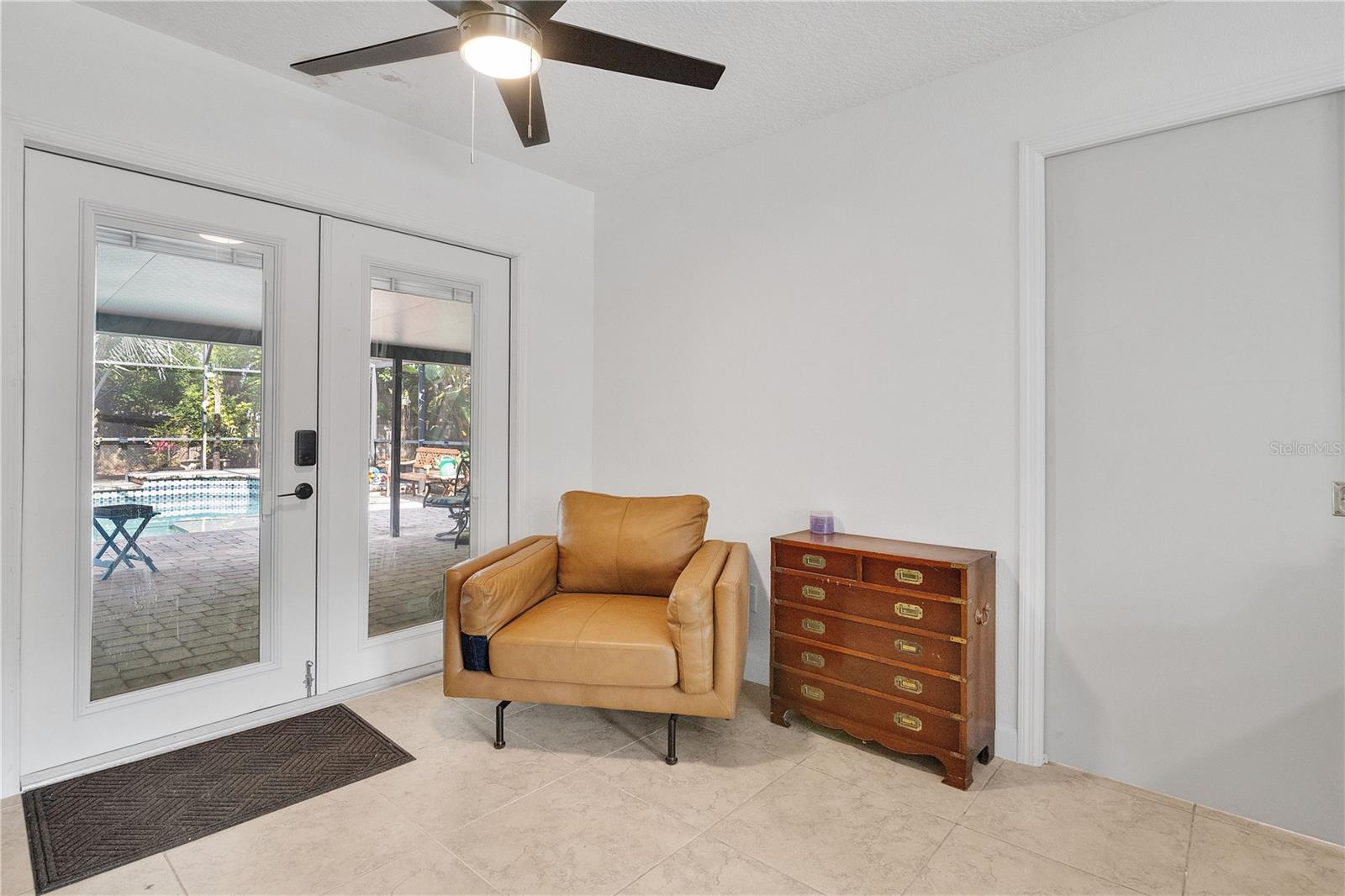 Image 4 of 28 For 5234 Ohio Street