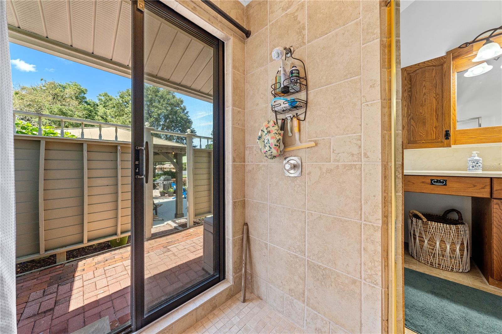 Image 36 of 72 For 6464 Timberwind Place