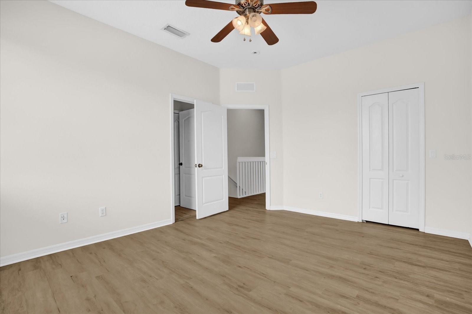 Image 19 of 34 For 13758 Daniels Landing Circle