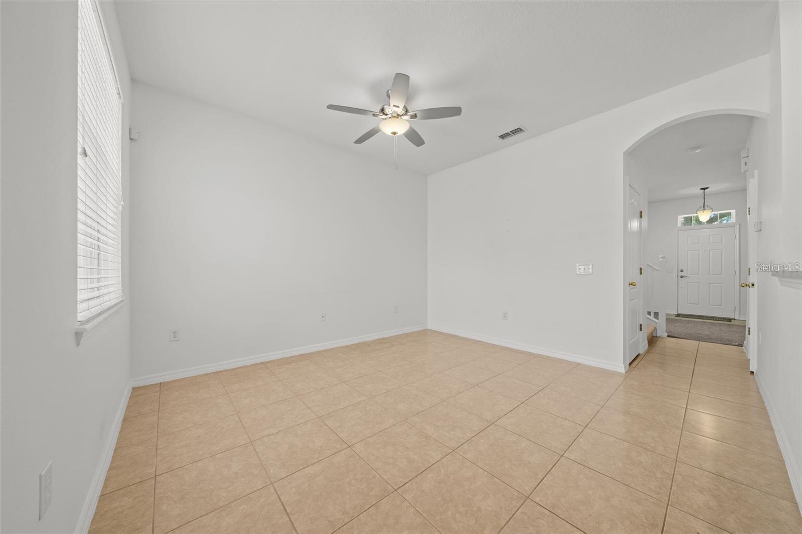 Image 18 of 41 For 7112 Five Oaks Drive