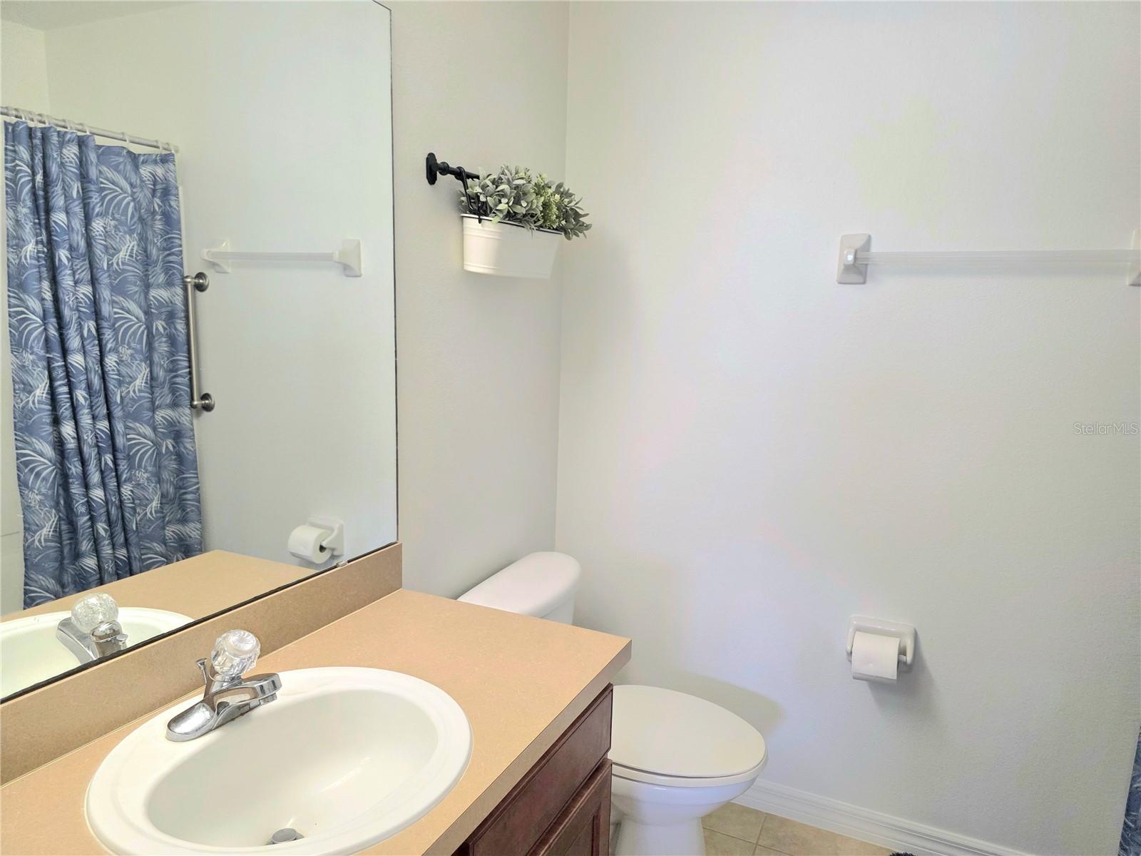 Image 25 of 41 For 7112 Five Oaks Drive