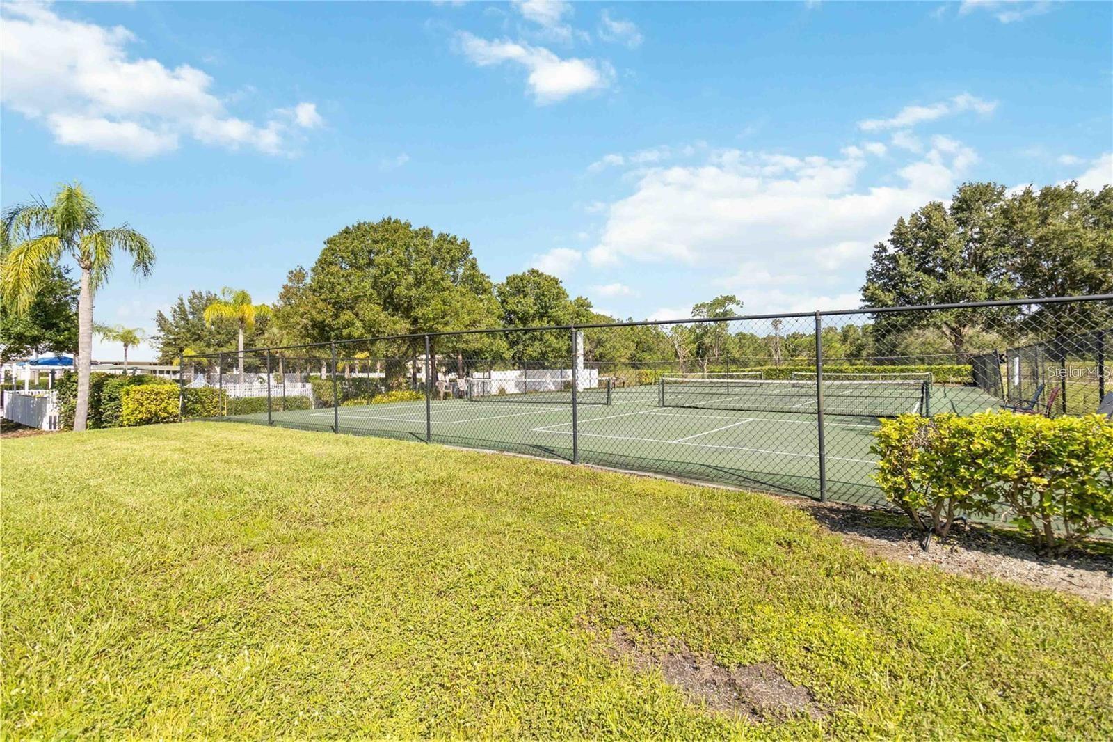 Image 33 of 41 For 7112 Five Oaks Drive