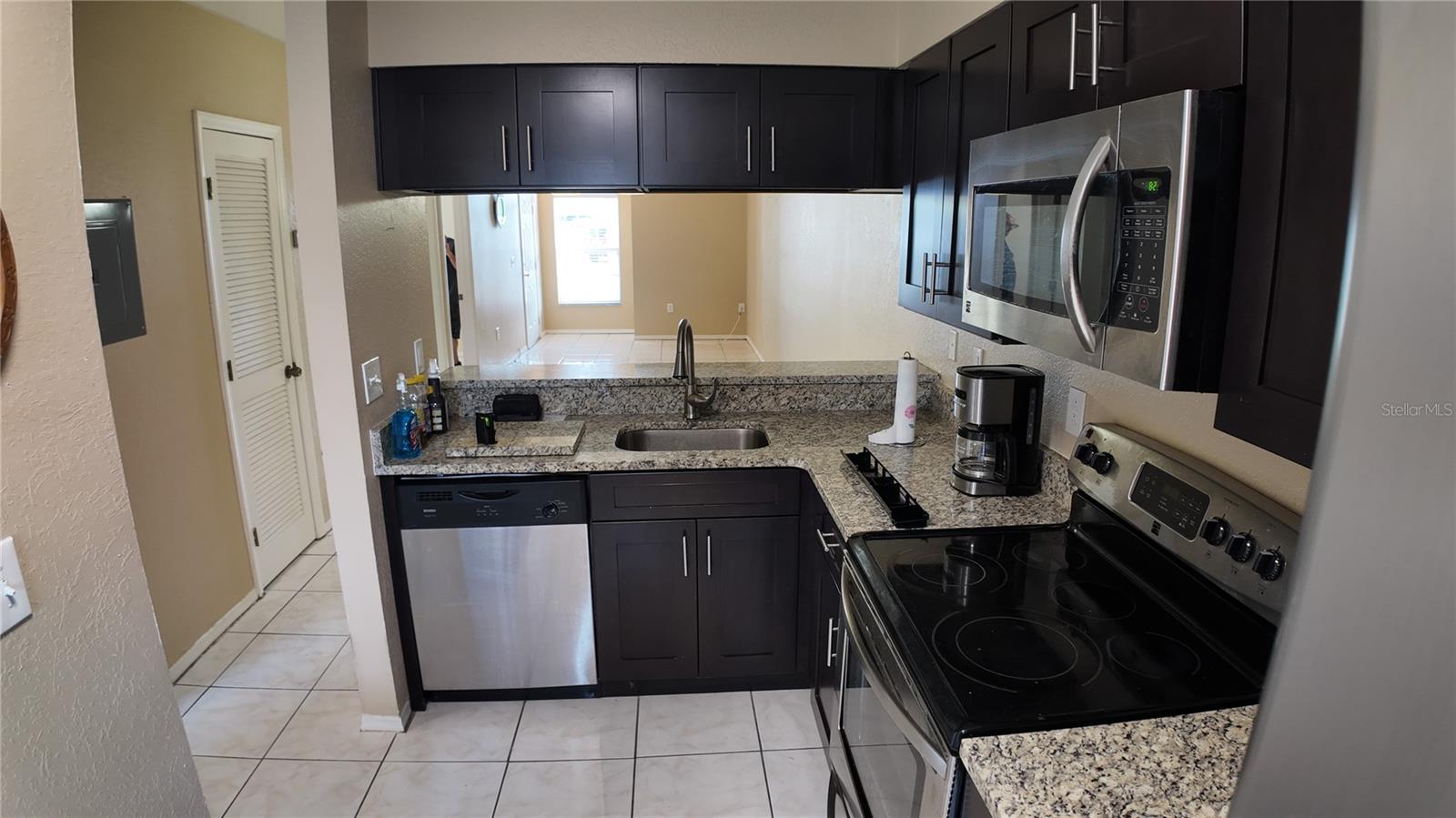 Image 23 of 28 For 3112 Enclave Court