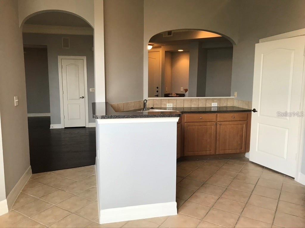 Image 14 of 23 For 501 Mirasol Circle 515