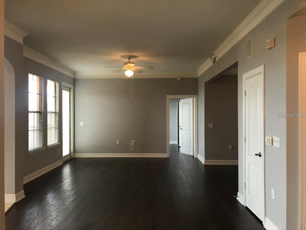 Image 3 of 23 For 501 Mirasol Circle 515