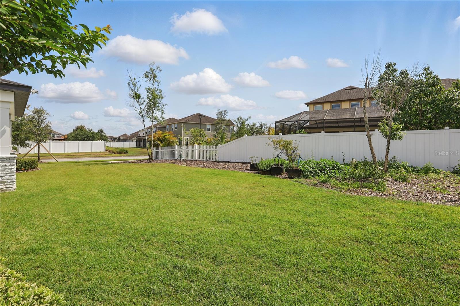 Image 14 of 70 For 8378 Randal Park Boulevard