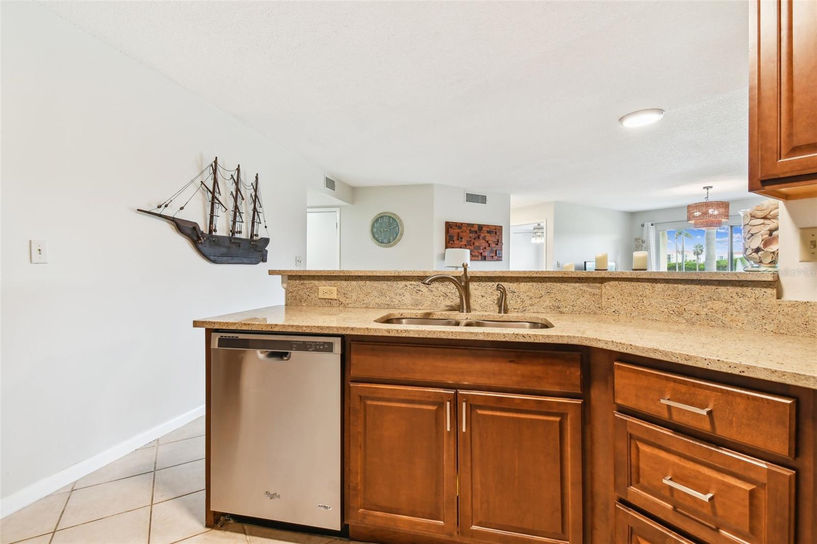Image 11 of 37 For 6151 Bahia Del Mar Boulevard 125