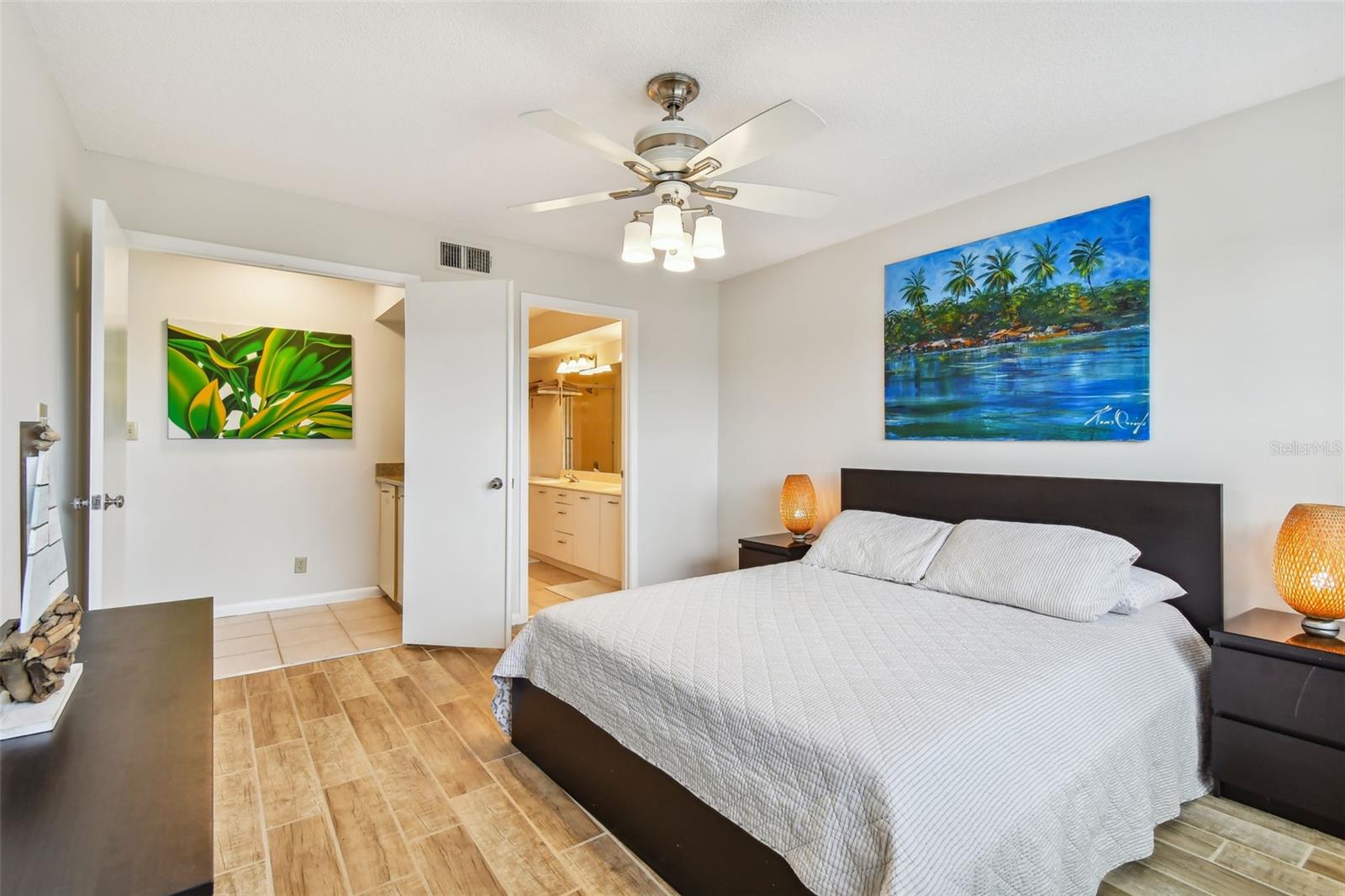 Image 17 of 37 For 6151 Bahia Del Mar Boulevard 125