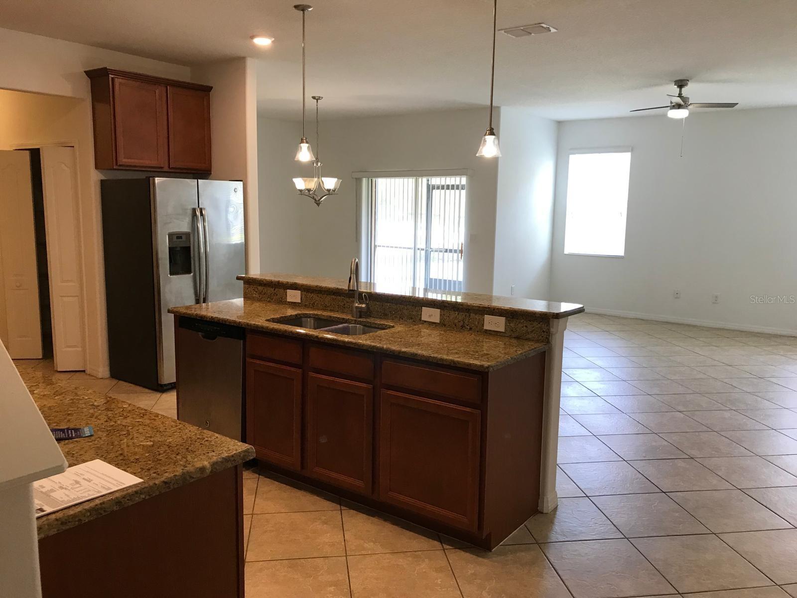 Image 3 of 15 For 3319 Rodrick Circle 3319