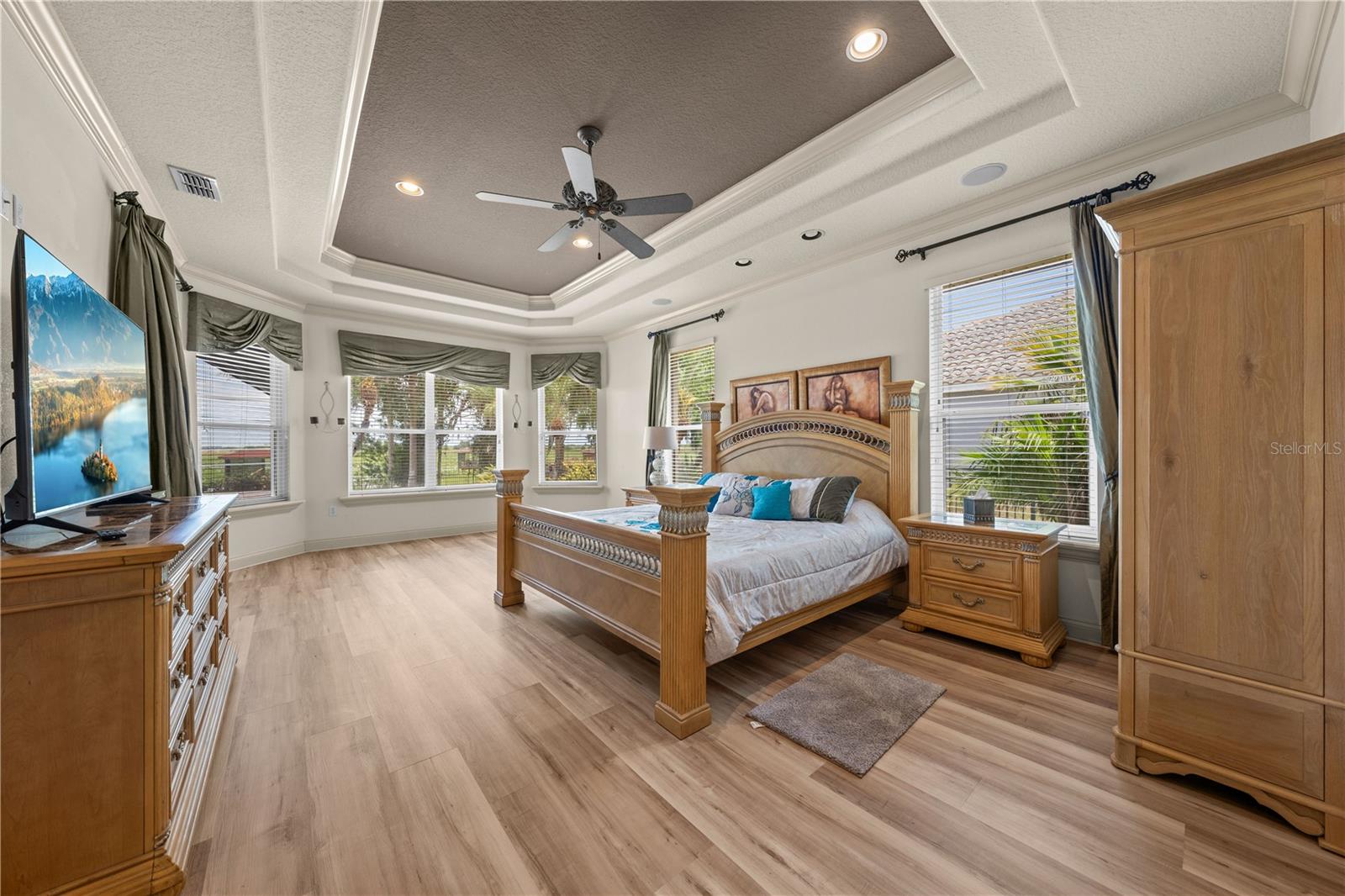 Image 40 of 99 For 1654 Marina Lake Drive