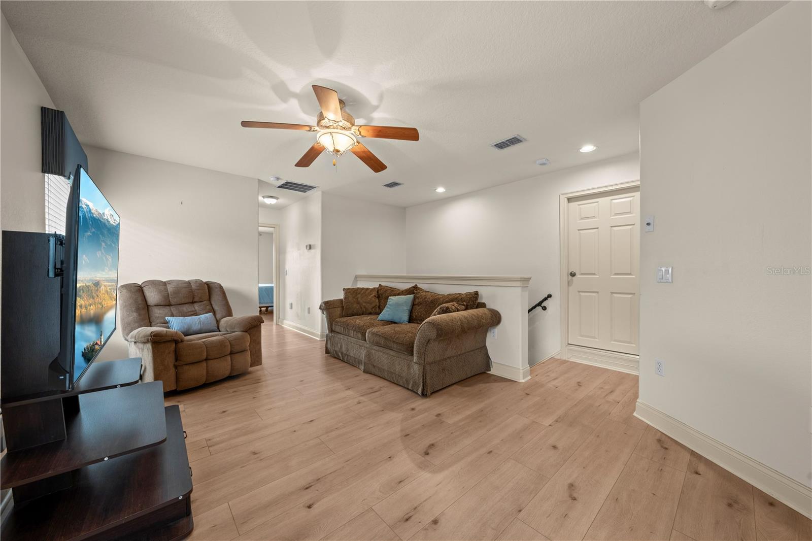 Image 65 of 99 For 1654 Marina Lake Drive