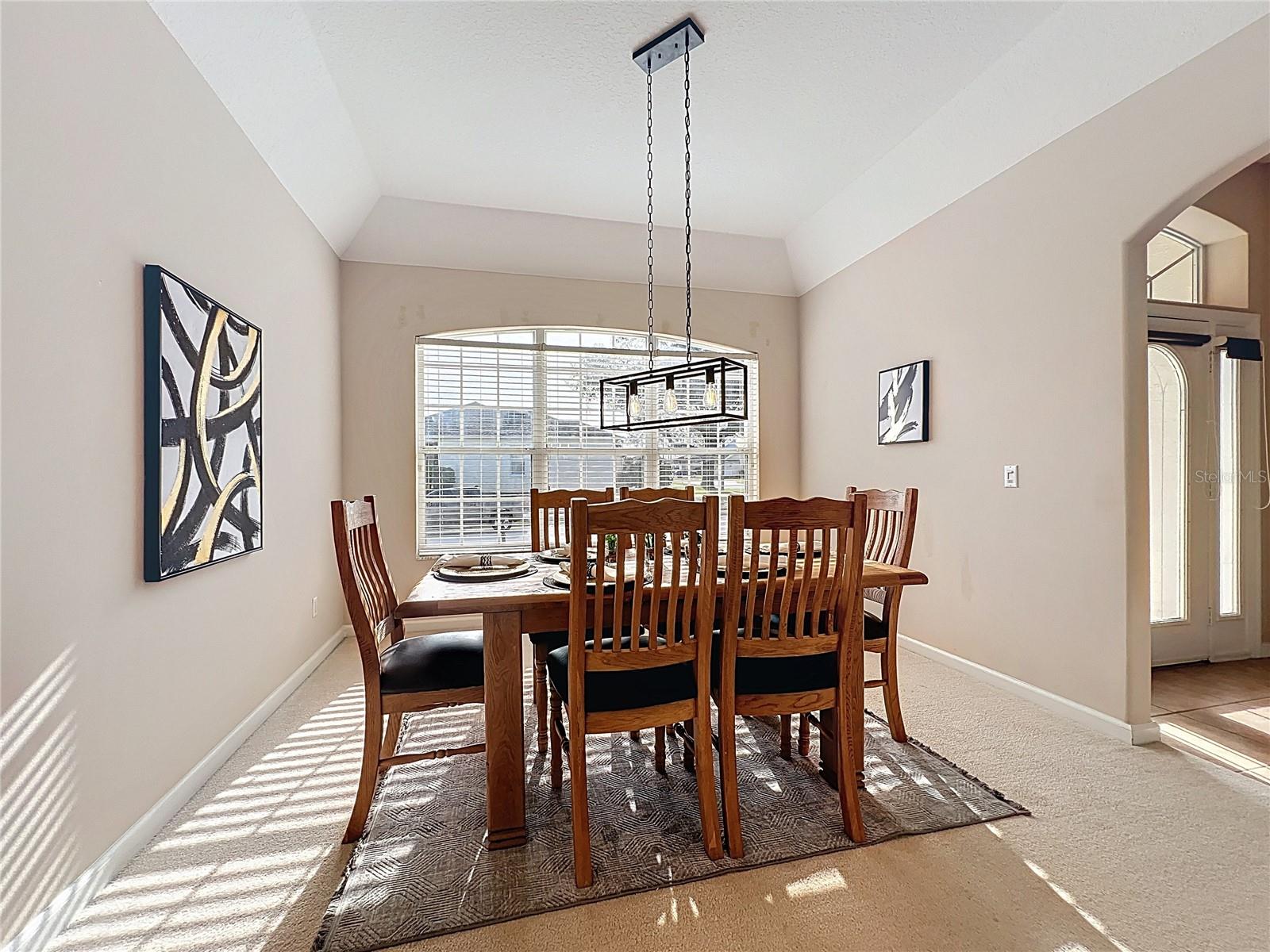 Image 4 of 22 For 518 Brighton Drive