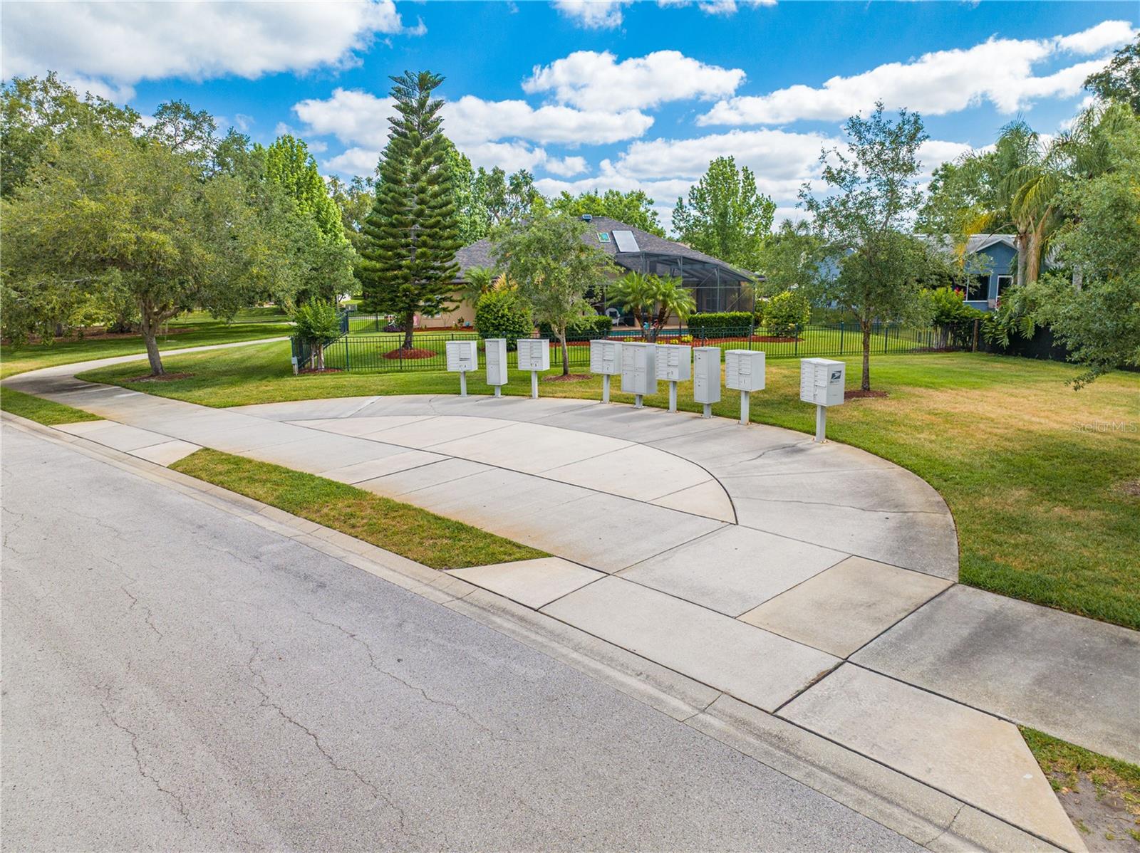 Image 17 of 31 For 4818 Calasans Avenue