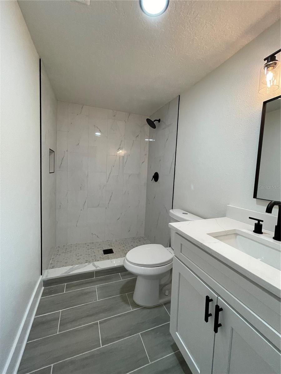 Image 10 of 13 For 4045 Shellman Street