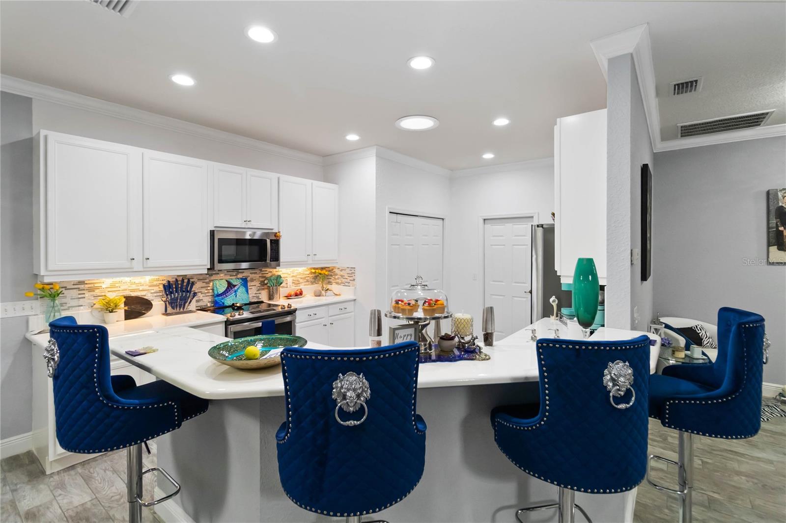 Image 12 of 66 For 5253 Pebble Beach Boulevard