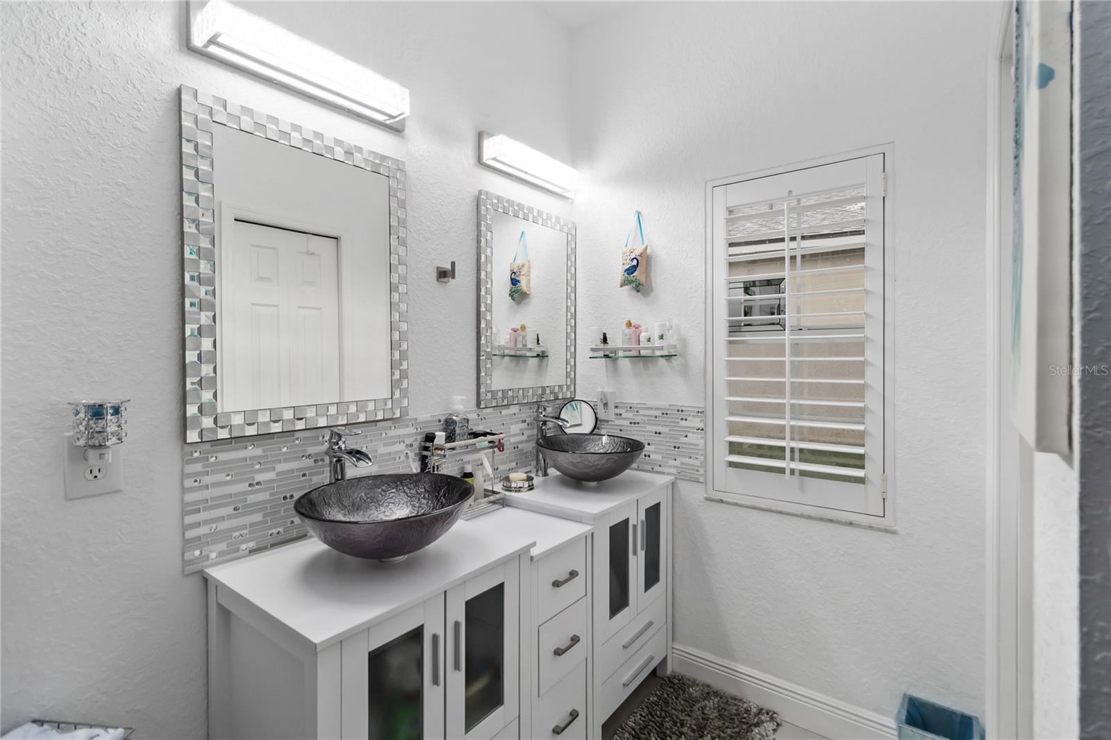 Image 19 of 66 For 5253 Pebble Beach Boulevard