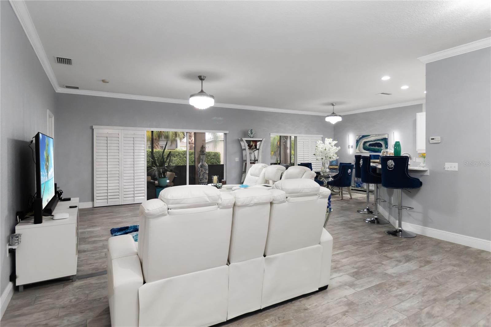 Image 9 of 66 For 5253 Pebble Beach Boulevard