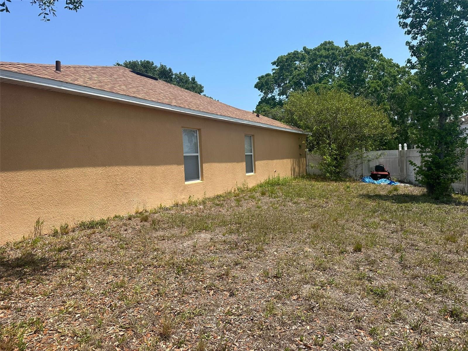 Image 18 of 25 For 5030 Silver Thistle Lane
