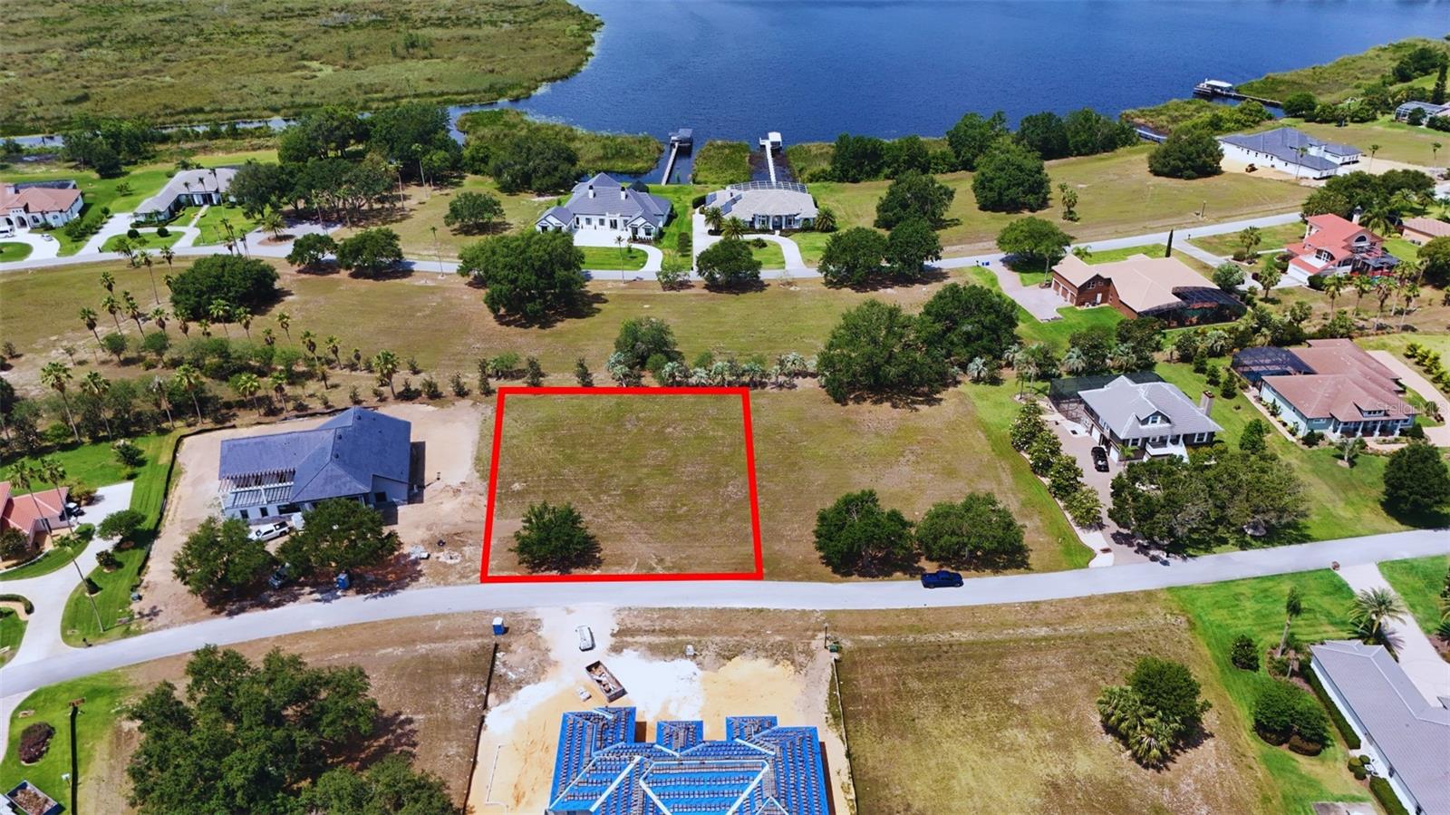 Image 20 of 23 For Royal Palm Drive Lot 64