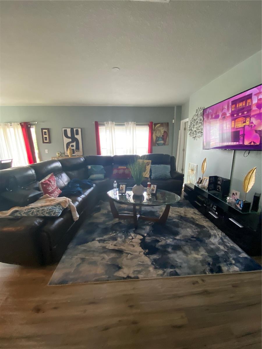 Image 3 of 11 For 4714 Greycliff Prairie Drive
