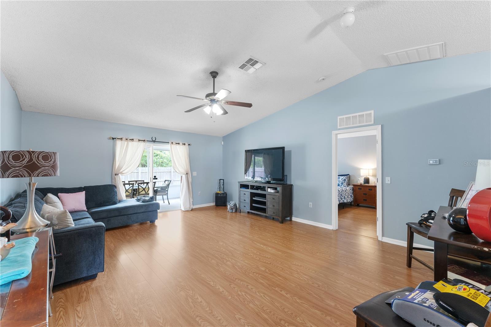 Image 21 of 25 For 5210 Silver Thistle Lane