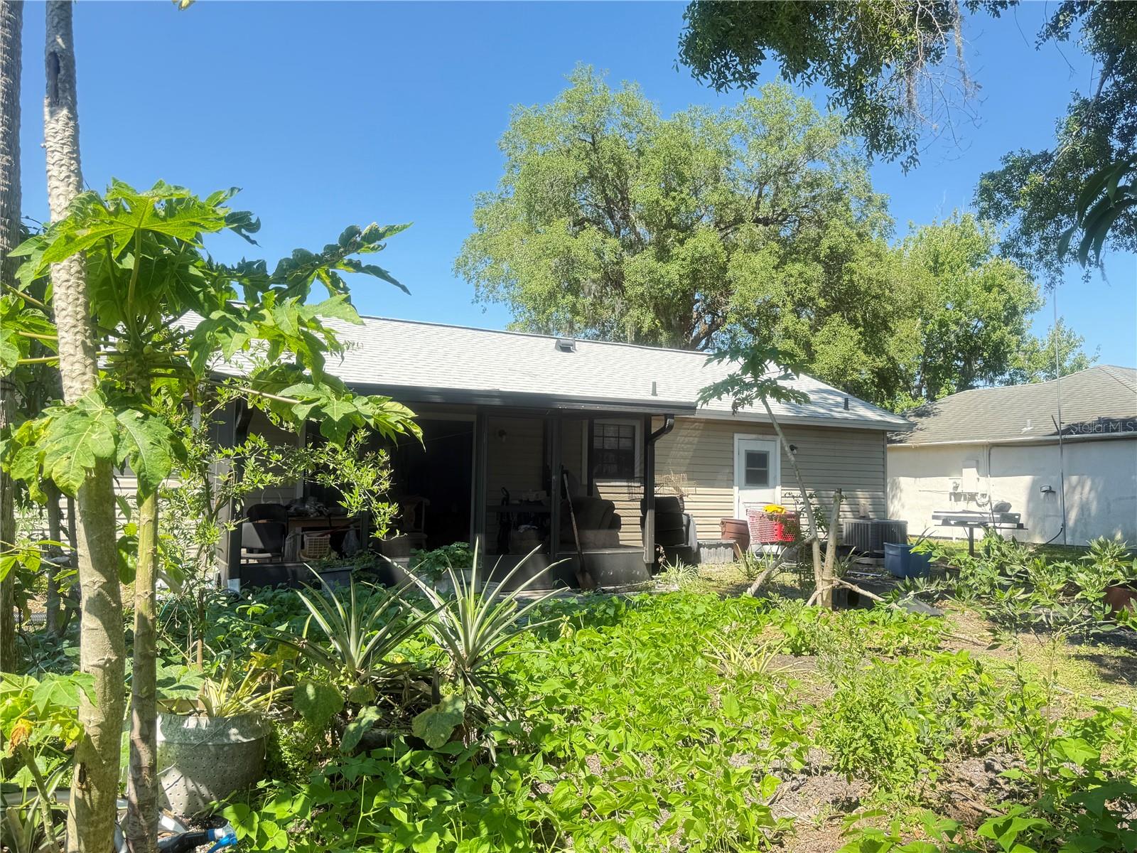 Image 3 of 22 For 622 Dromedary Court