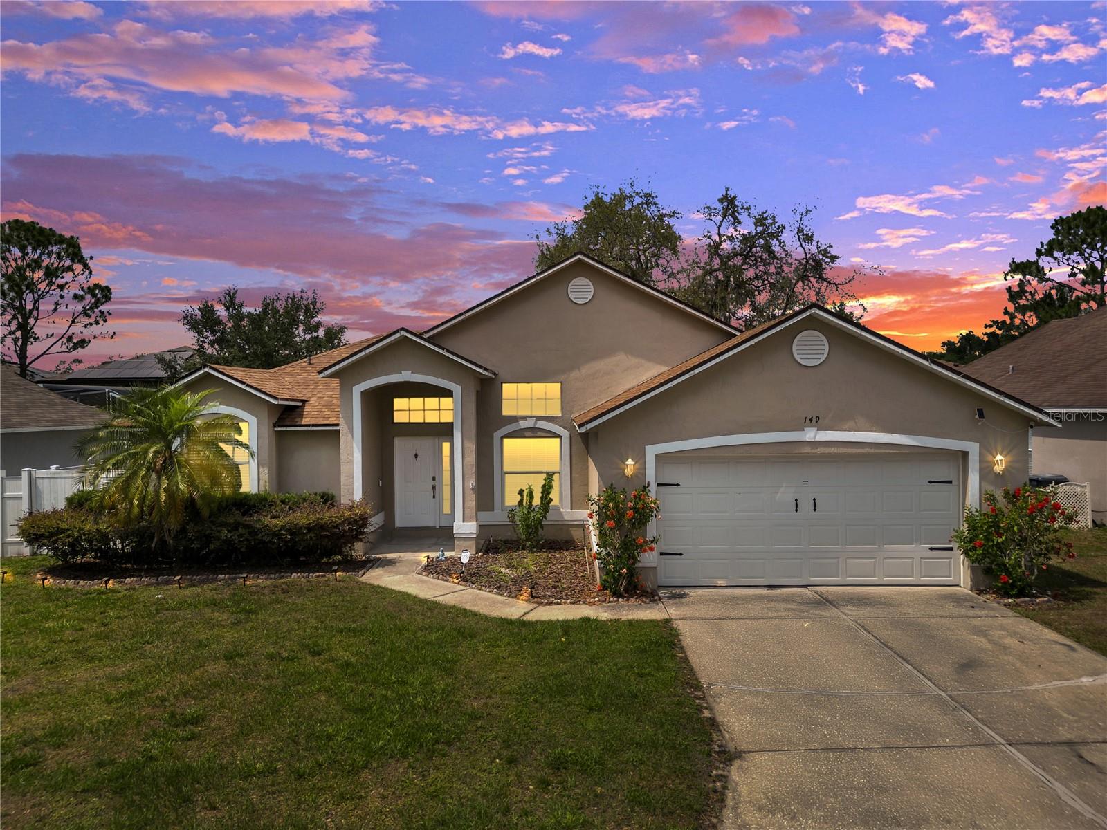 Image 4 of 55 For 149 Imperial Oak Court