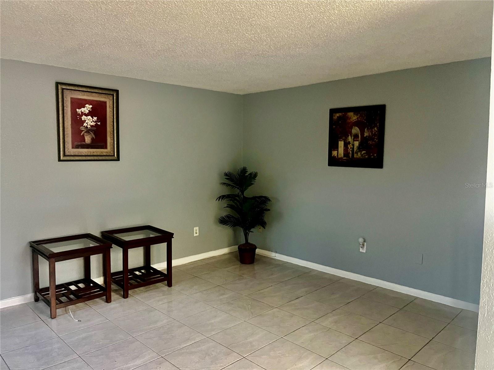 Image 20 of 27 For 731 Wyman Court 731