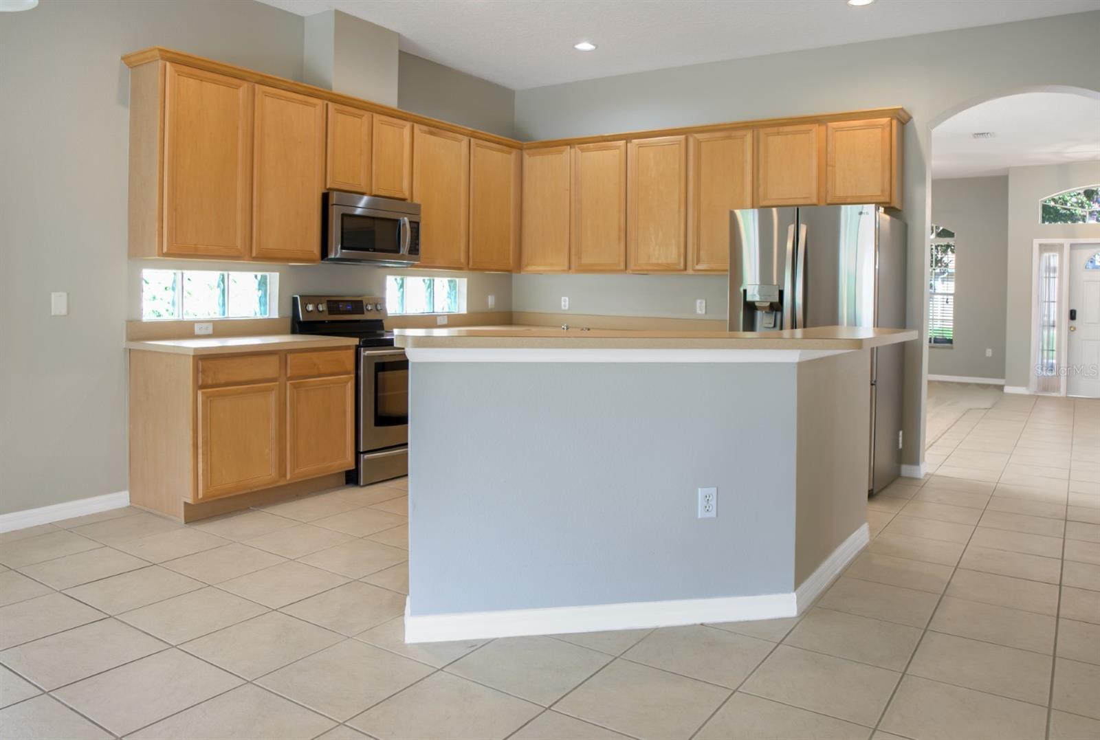 Image 11 of 28 For 126 Spring Glen Drive