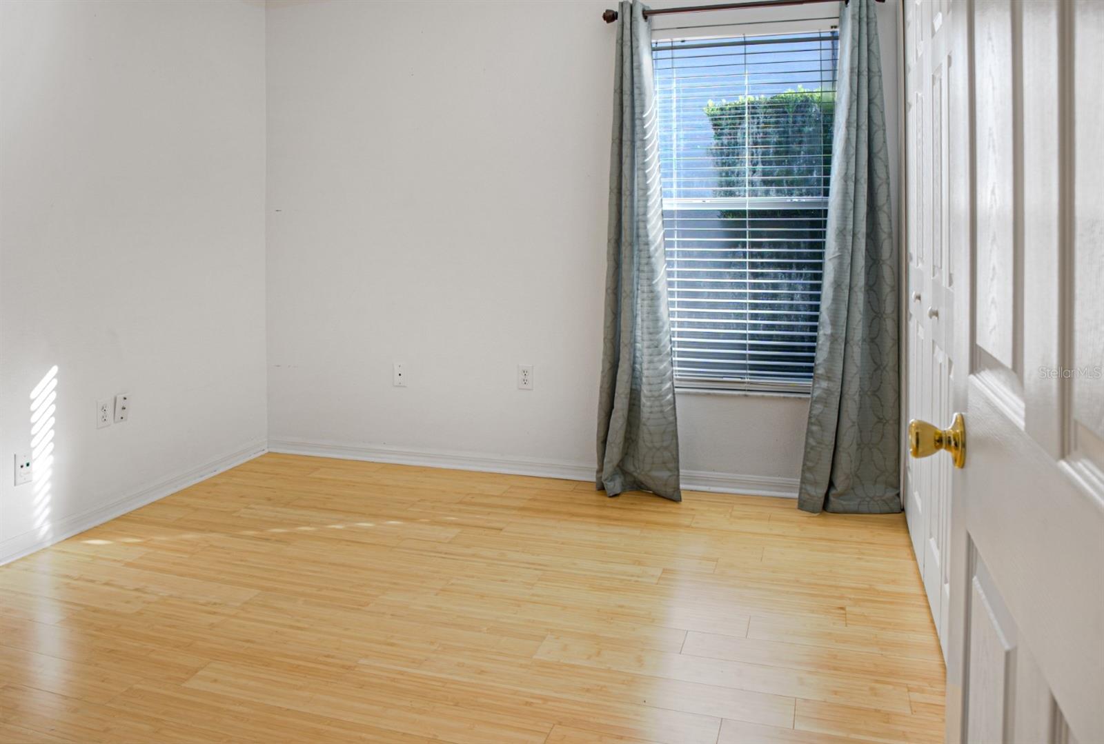 Image 17 of 28 For 126 Spring Glen Drive