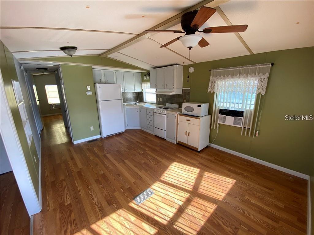 Image 3 of 12 For 59 Fairview Drive S