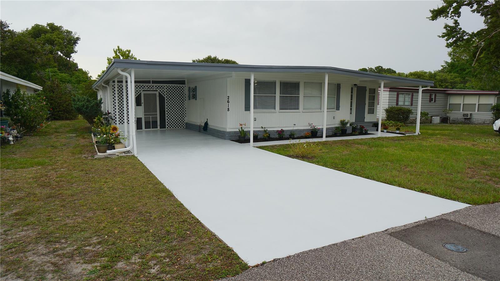 Image 3 of 56 For 2618 Brookside Circle