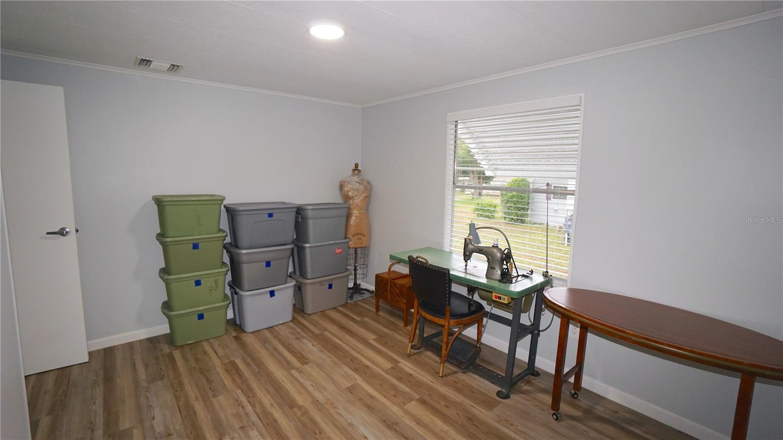 Image 39 of 56 For 2618 Brookside Circle