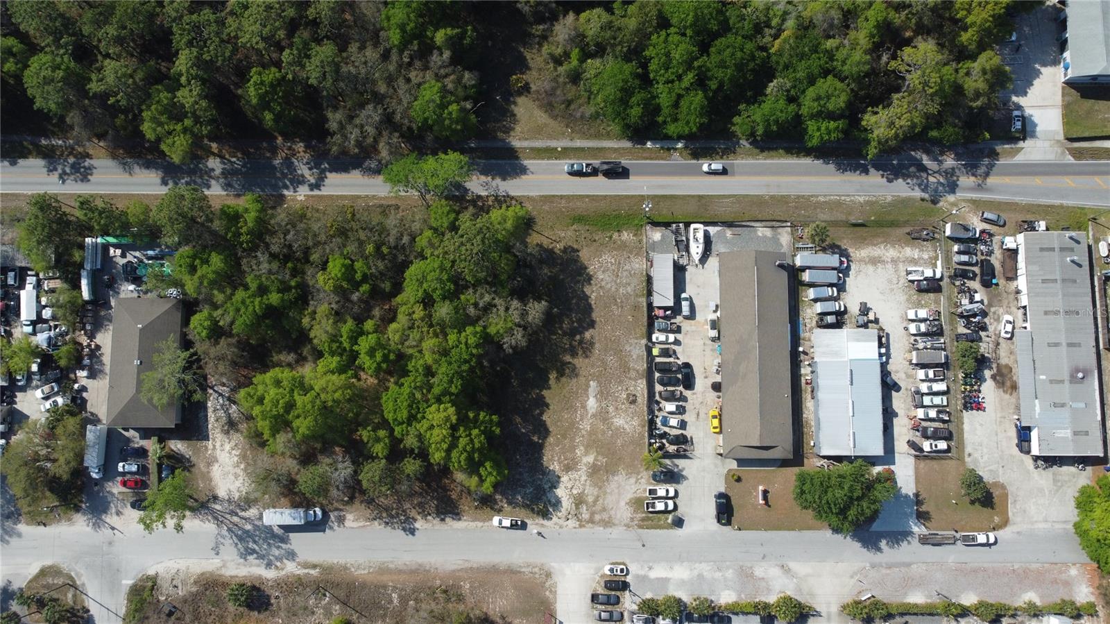 Listing photo id 1 for Industrial Drive