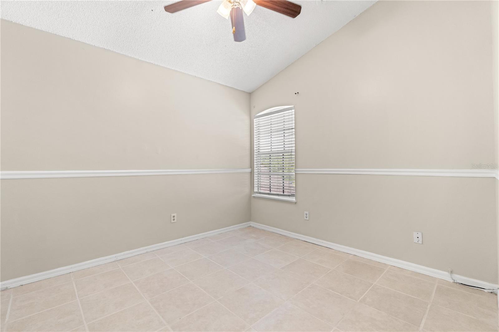 Image 16 of 29 For 2411 Parsons Pond Cir