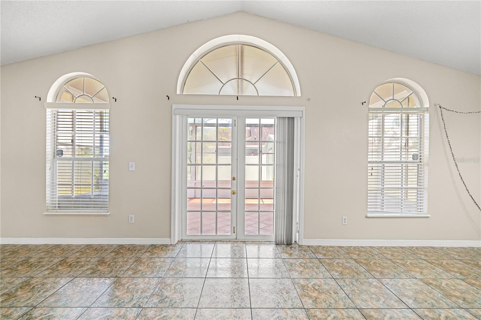 Image 23 of 29 For 2411 Parsons Pond Cir