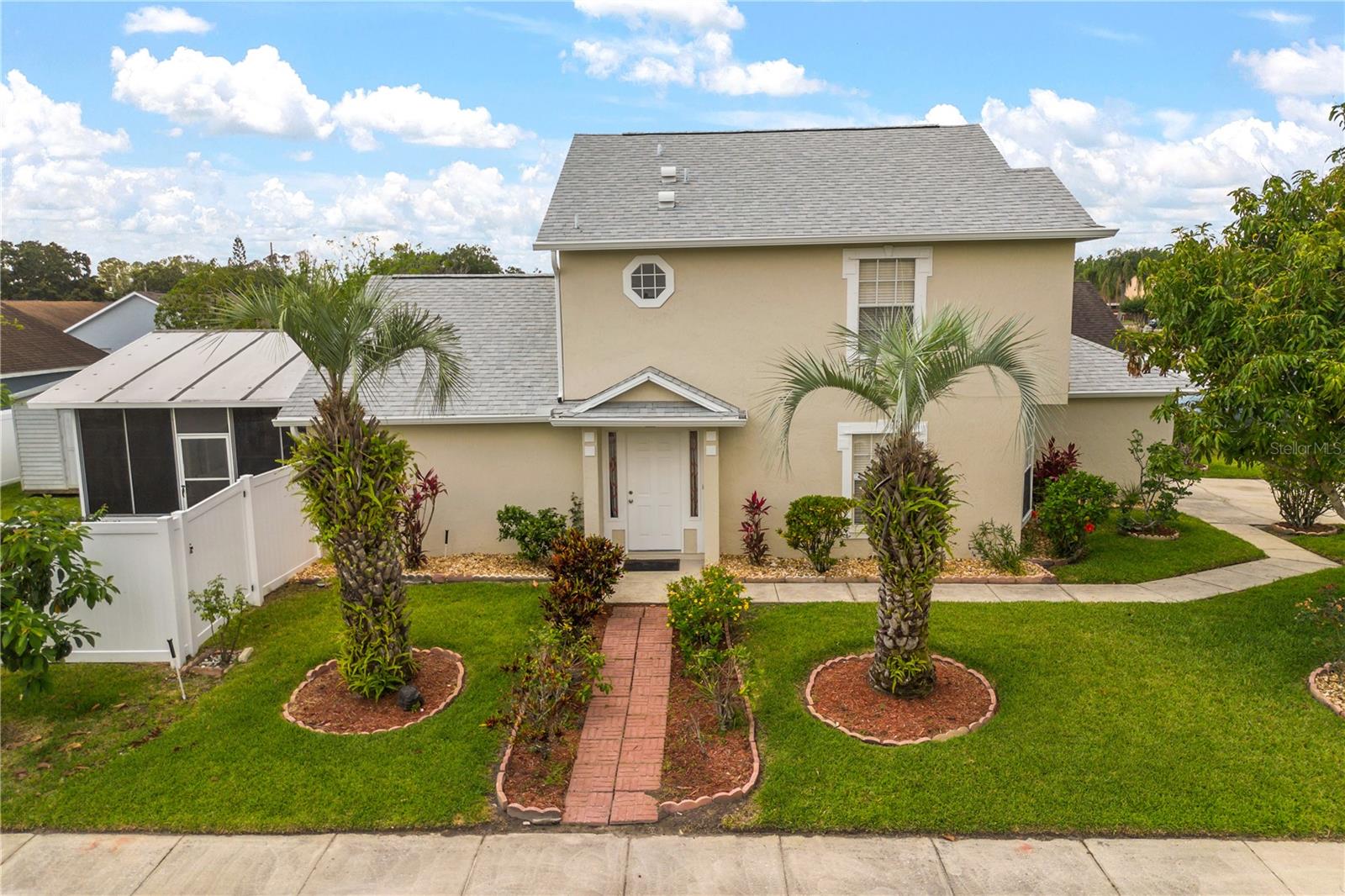Image 4 of 29 For 2411 Parsons Pond Cir