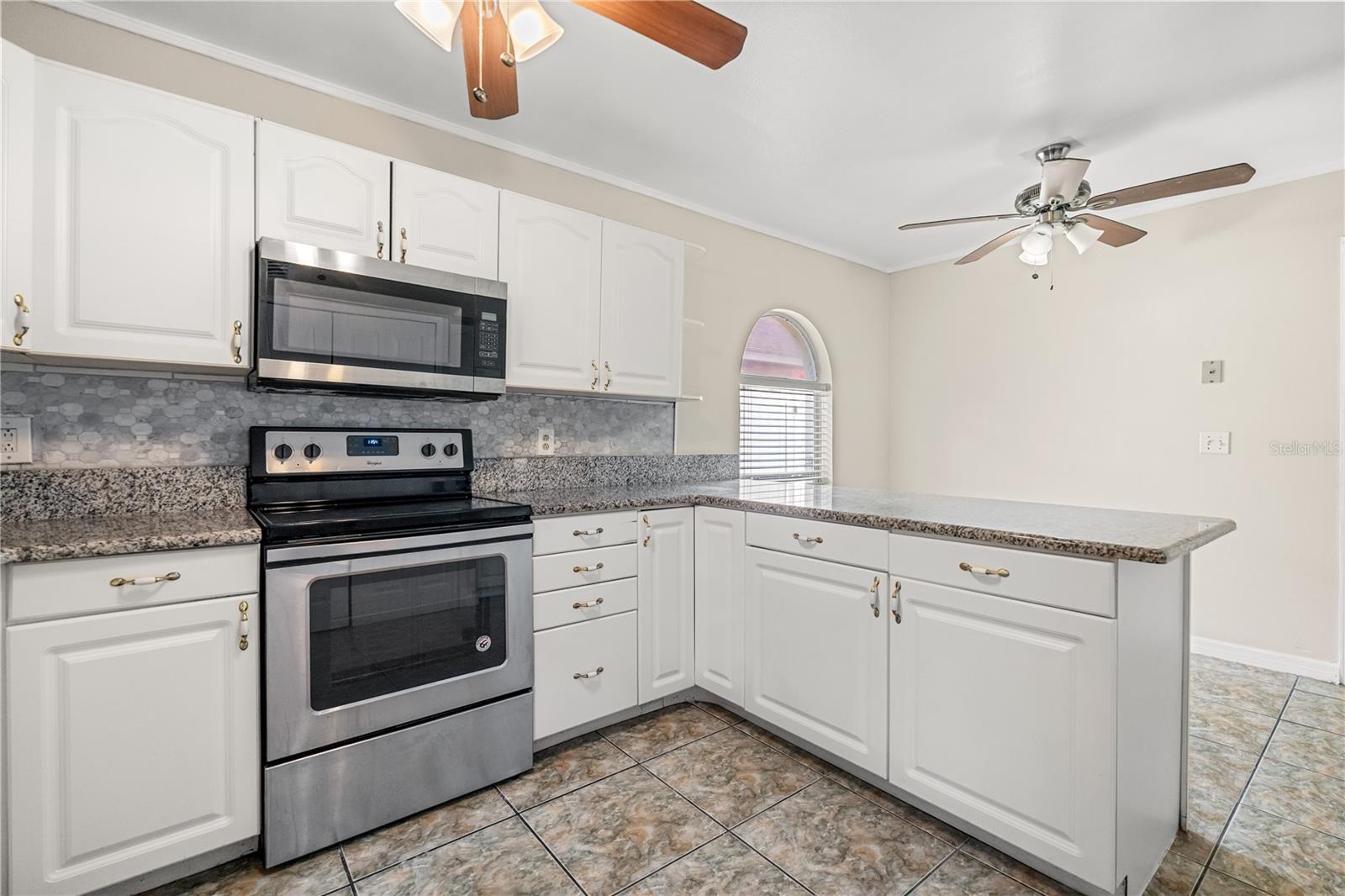 Image 6 of 29 For 2411 Parsons Pond Cir