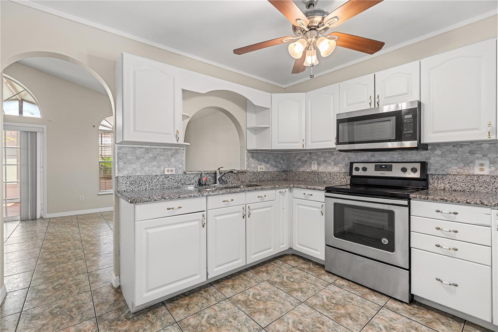 Image 7 of 29 For 2411 Parsons Pond Cir
