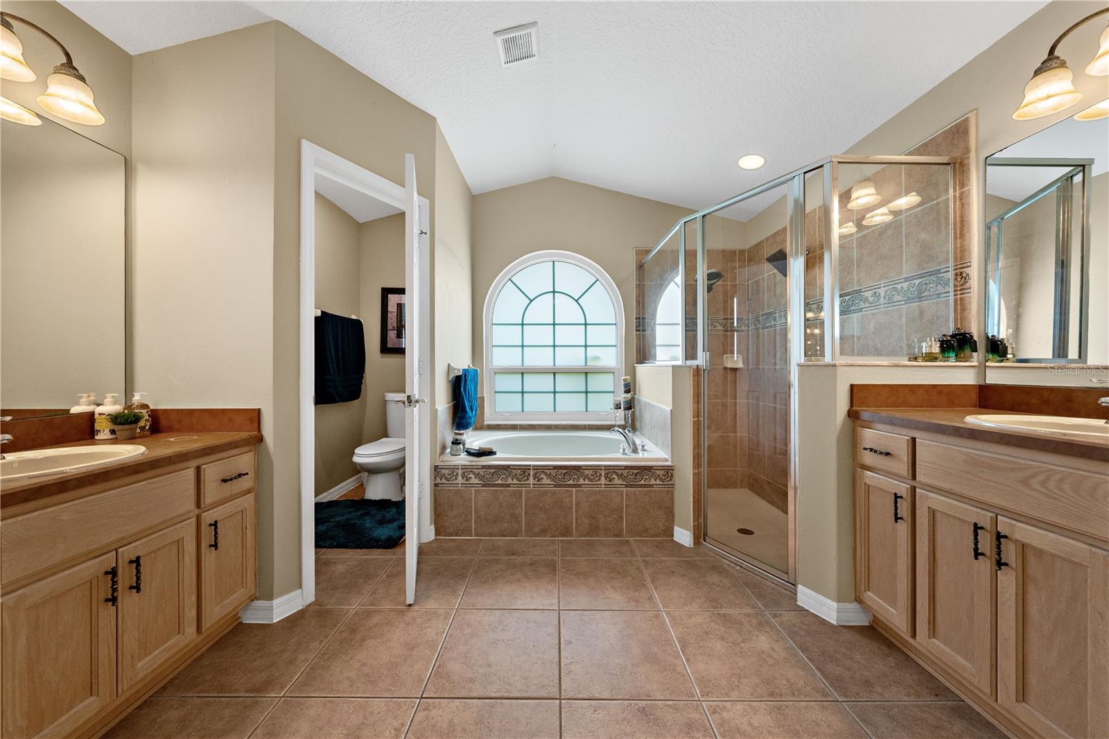 Image 32 of 65 For 4301 Mohawk Court