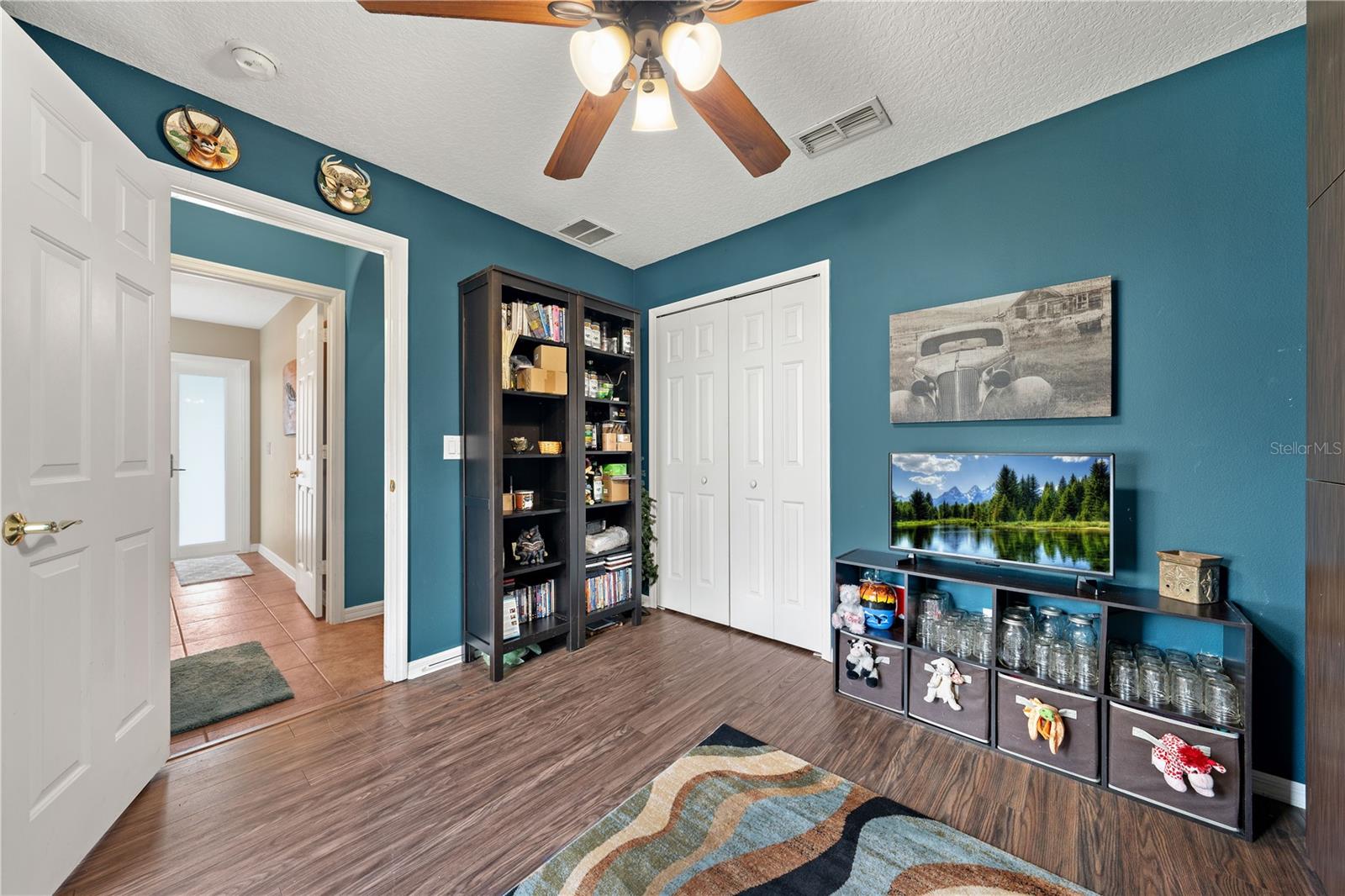 Image 37 of 65 For 4301 Mohawk Court