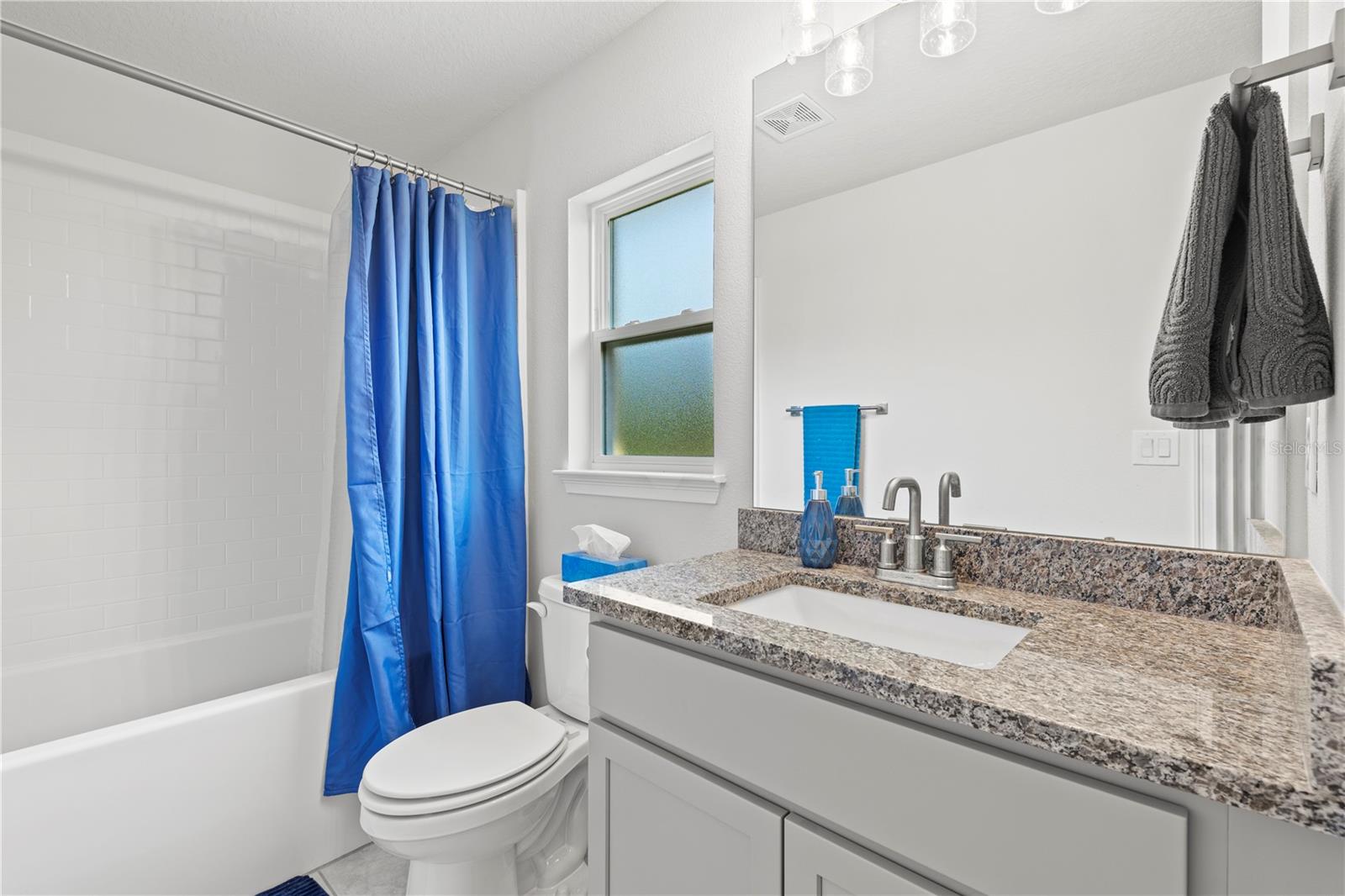 Image 10 of 17 For 4370 Sagefield Drive