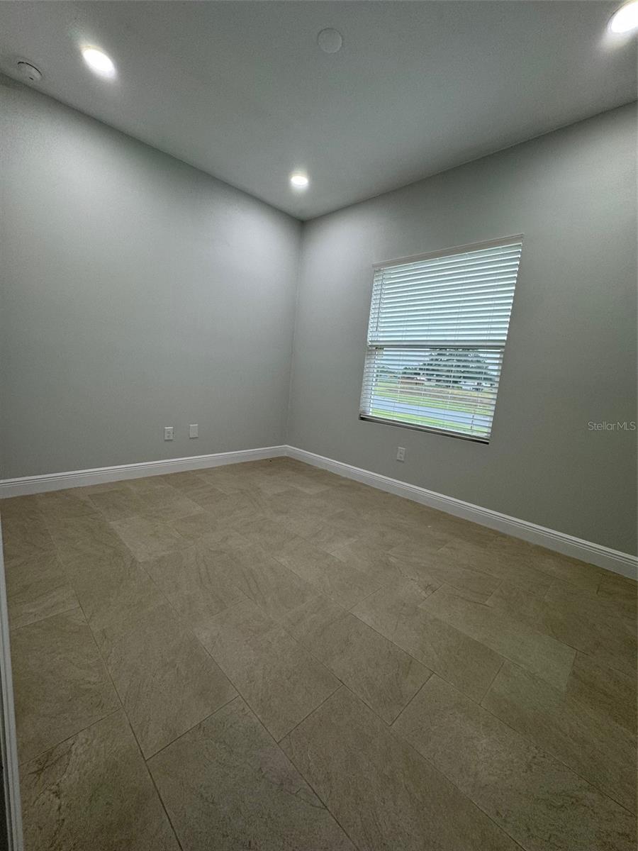 Image 12 of 12 For 824 Mendoza Drive