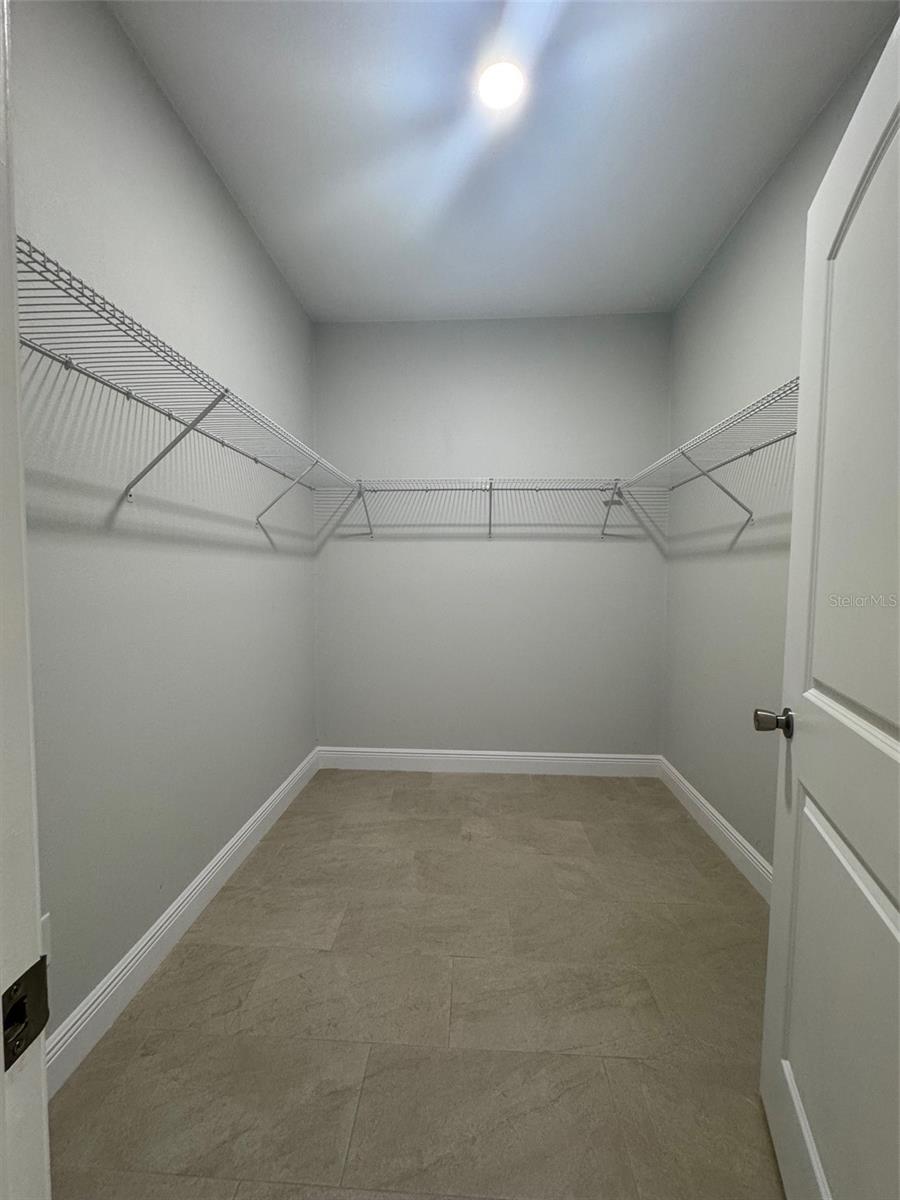 Image 5 of 12 For 824 Mendoza Drive