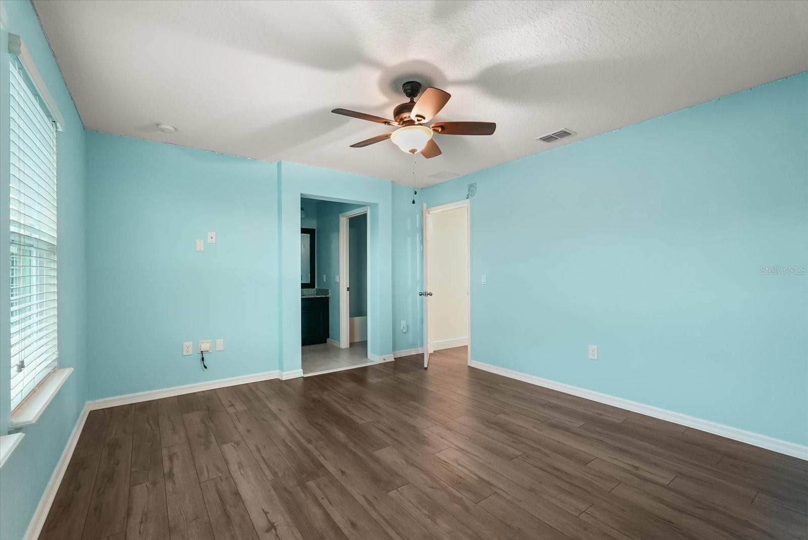 Image 14 of 41 For 14160 Dove Hollow Drive